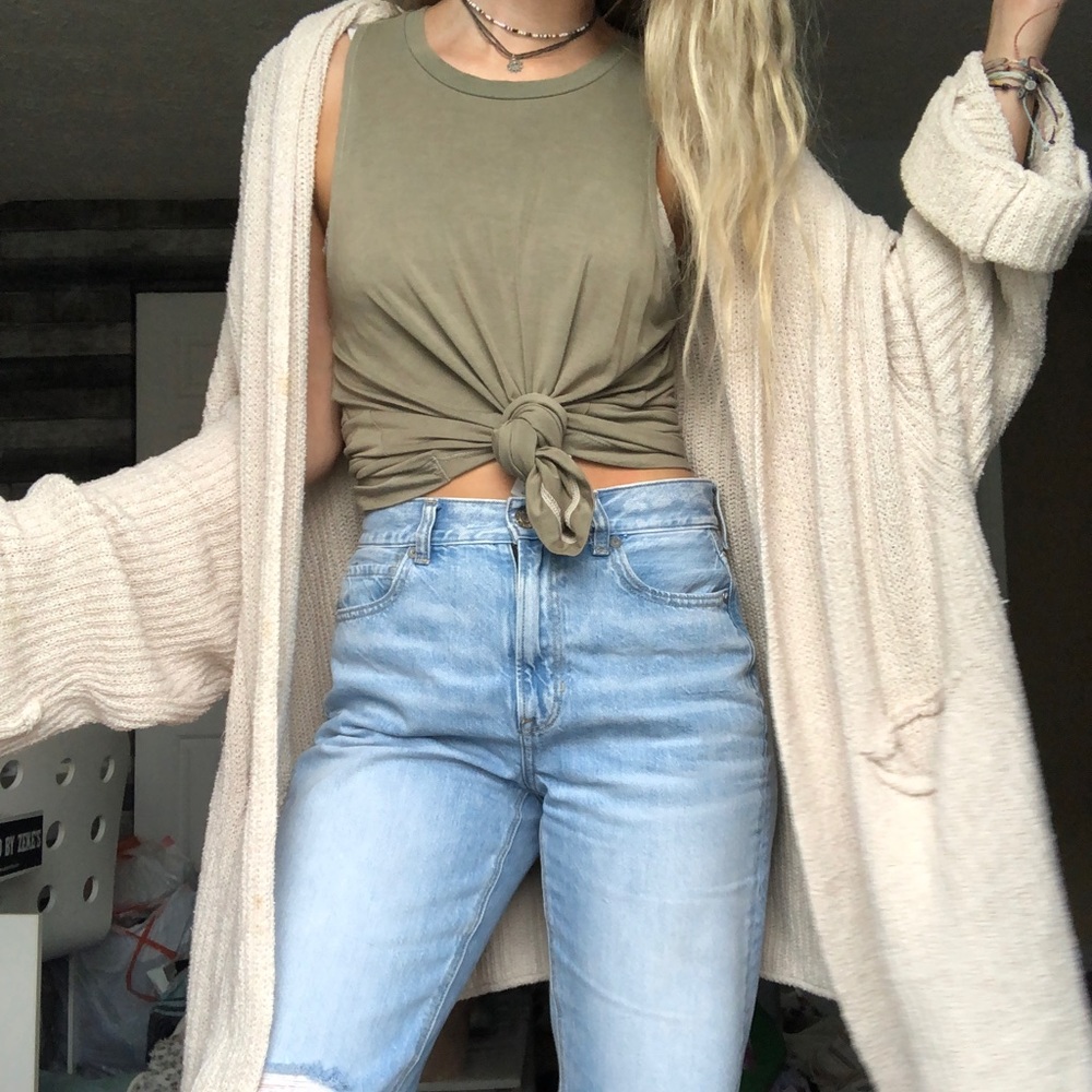 FREE PEOPLE CARDIGAN NEVER WORN